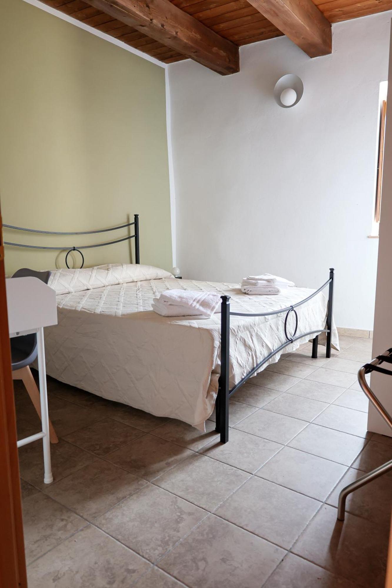 La Portella Quiet Residence Oriolo  Zewnętrze zdjęcie